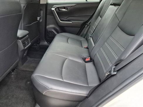 Used 2022 Toyota RAV4 XLE Premium AWD/4WD image 16