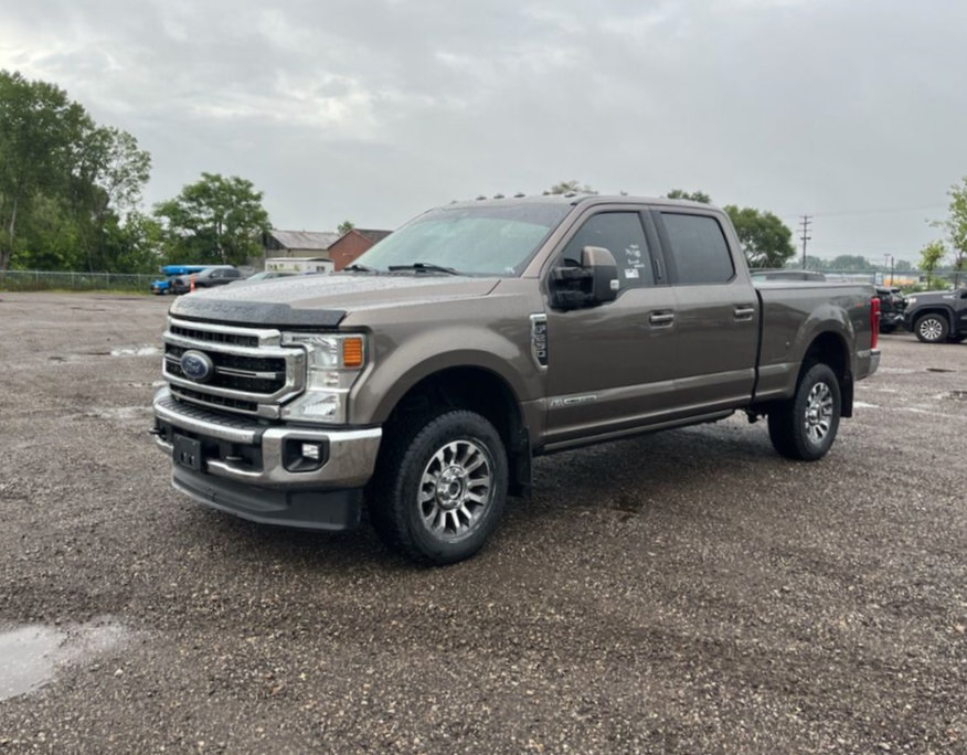 Used 2022 Ford F250 Lariat w/ Lariat Ultimate Package AWD/4WD image 2