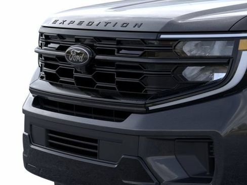New 2026 Ford Expedition Max Platinum w/ Stealth Appearance Package AWD/4WD image 18
