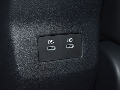 New 2026 Nissan Kicks SR w/ Cold Weather Package image 18