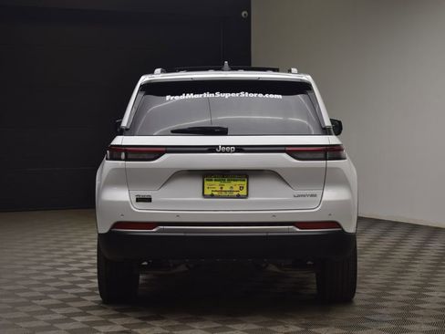 New 2026 Jeep Grand Cherokee Limited image 12