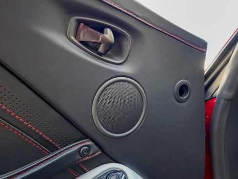 Used 2023 Aston Martin V12 Vantage Roadster image 61