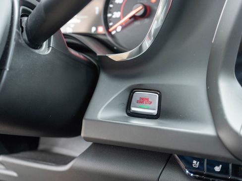 Used 2019 Chevrolet Camaro ZL1 RWD image 29