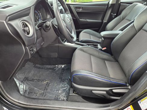 Used 2019 Toyota Corolla SE FWD image 15