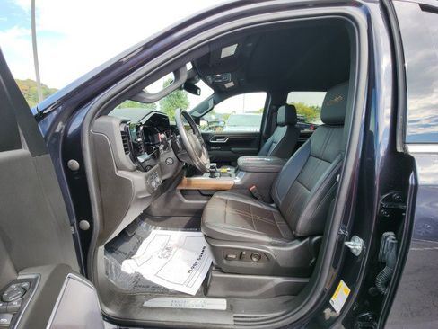 Used 2022 Chevrolet Silverado 1500 High Country w/ Z71 Off-Road Package image 31