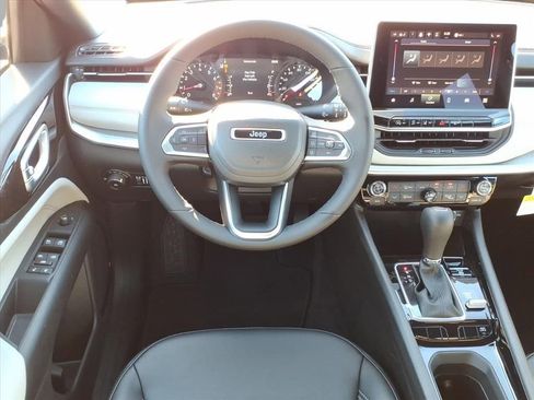 New 2026 Jeep Compass Limited AWD/4WD image 13