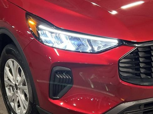 Used 2023 Ford Escape Active w/ Tech Pack #2 image 7