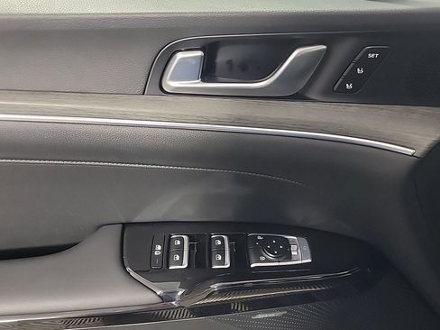 Used 2025 Kia K5 EX image 35