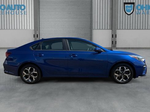 Used 2019 Kia Forte LXS FWD image 5