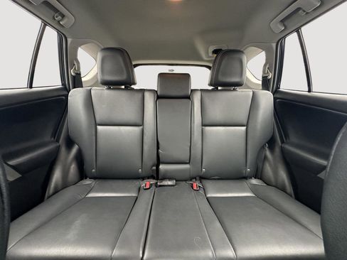 Used 2017 Toyota RAV4 Limited image 13