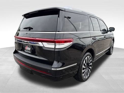 Used 2024 Lincoln Navigator Black Label AWD/4WD image 7