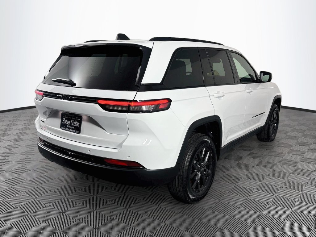 New 2027 Jeep Grand Cherokee Laredo X AWD/4WD image 5