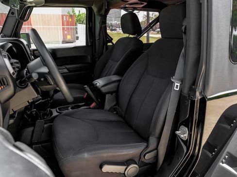 Used 2014 Jeep Wrangler Sport AWD/4WD image 31
