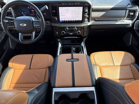 Used 2024 Ford F350 Platinum w/ FX4 Off-Road Package image 11