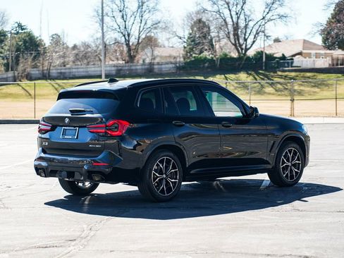 Used 2024 BMW X3 xDrive30i w/ M Sport Package image 5