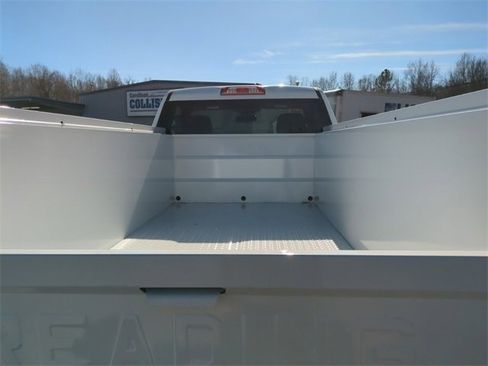 New 2024 GMC Sierra 3500 Pro w/ Convenience Package image 15