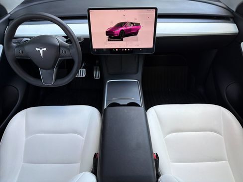 Used 2022 Tesla Model Y Performance AWD/4WD image 12