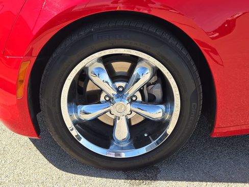 Used 2020 Chevrolet Camaro LT RWD image 11