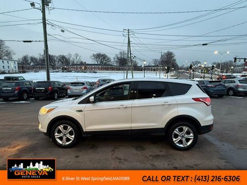 Used 2014 Ford Escape SE image 8