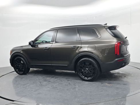 Certified 2022 Kia Telluride EX w/ EX Premium Package image 5
