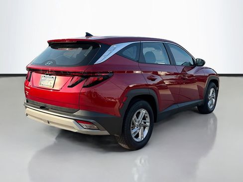 New 2025 Hyundai Tucson SE image 5