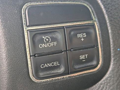 Used 2013 Jeep Wrangler Sport AWD/4WD image 12