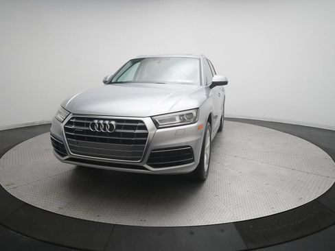 Used 2019 Audi Q5 2.0T Premium Plus AWD/4WD image 12