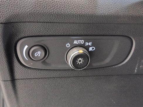 Used 2023 Buick Envision Preferred w/ Sport Touring Package AWD/4WD image 10