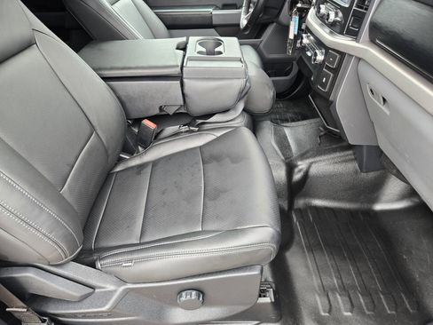 Certified 2022 Ford F150 XLT w/ Equipment Group 301A Mid image 10