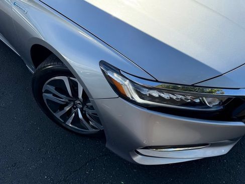 Used 2019 Honda Accord EX-L image 2