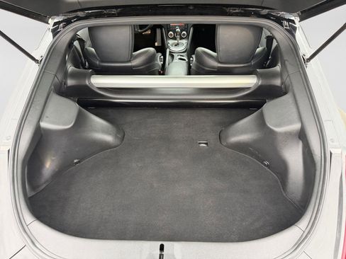 Used 2014 Nissan 370Z Touring w/ Sport Package image 17