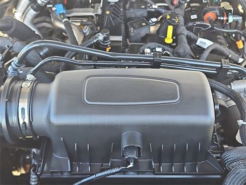 Used 2022 Ford Explorer XLT w/ Equipment Group 202A image 39