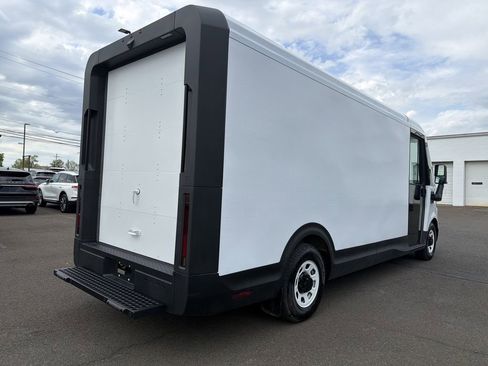 Used 2024 Chevrolet Brightdrop 600 w/ Commercial Equipment Package AWD/4WD image 7