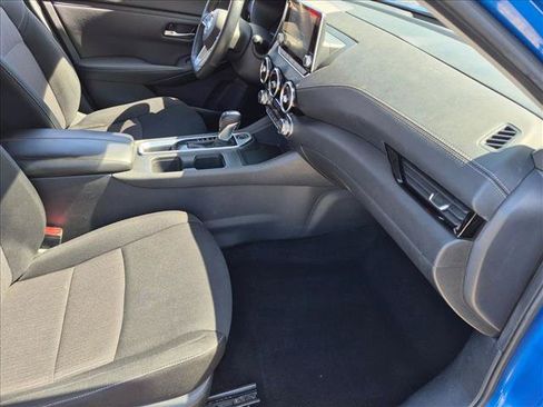 Used 2022 Nissan Sentra SV w/ All-Weather Package FWD image 19