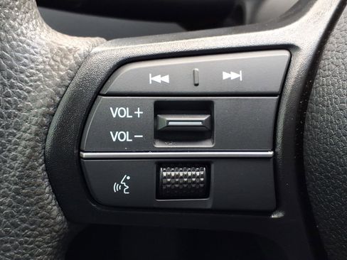 Used 2023 Honda Accord EX image 32