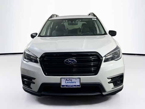 Used 2022 Subaru Ascent Onyx Edition image 2
