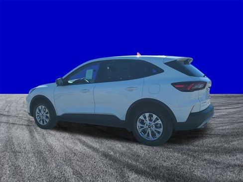 Certified 2026 Ford Escape Active FWD image 5