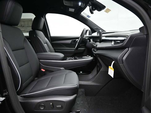 New 2026 Buick Enclave Preferred image 11