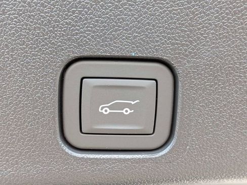 New 2026 Buick Enclave Avenir w/ Super Cruise Package FWD image 15