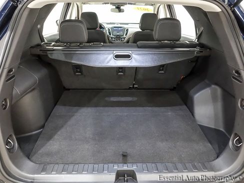 Used 2021 Chevrolet Equinox LS image 26