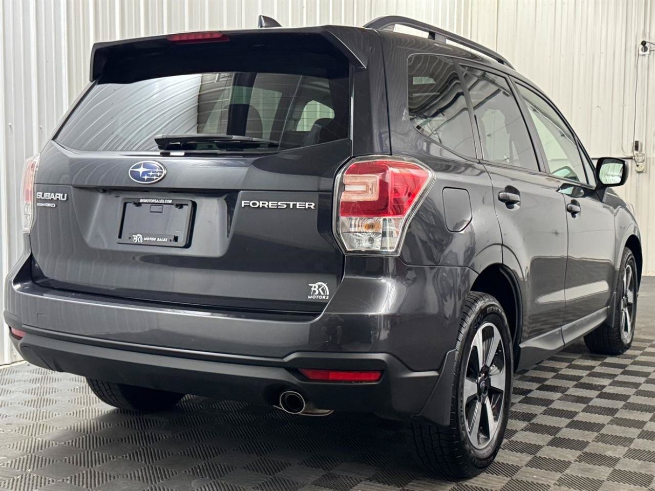 Used 2018 Subaru Forester 2.5i Premium AWD/4WD image 4
