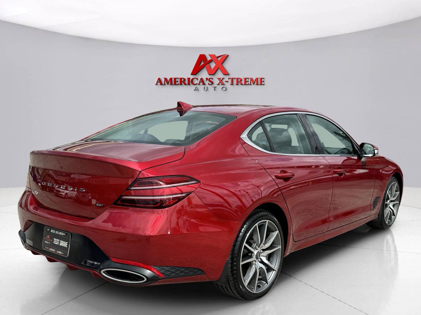Used 2023 Genesis G70 3.3T RWD image 5