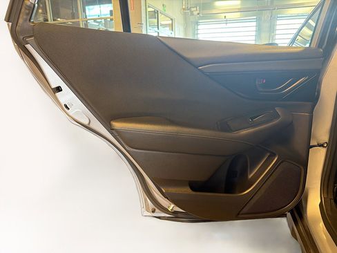 Used 2020 Subaru Outback image 25