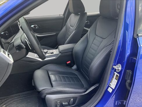 Used 2026 BMW 330i Sedan w/ M Sport Package RWD image 7
