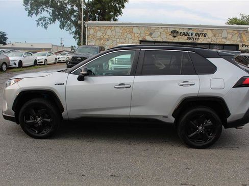 Used 2021 Toyota RAV4 XSE AWD/4WD image 4