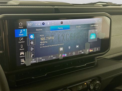 New 2025 Jeep Wrangler Sahara image 13