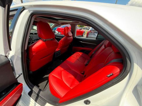 Used 2020 Toyota Camry XSE FWD image 24