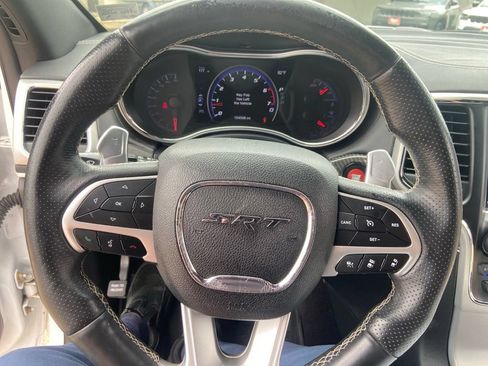 Used 2018 Jeep Grand Cherokee SRT AWD/4WD image 19