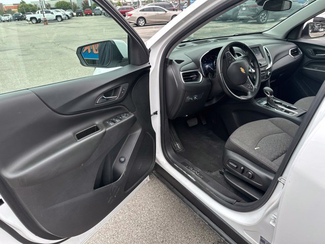Used 2024 Chevrolet Equinox LT AWD/4WD image 9
