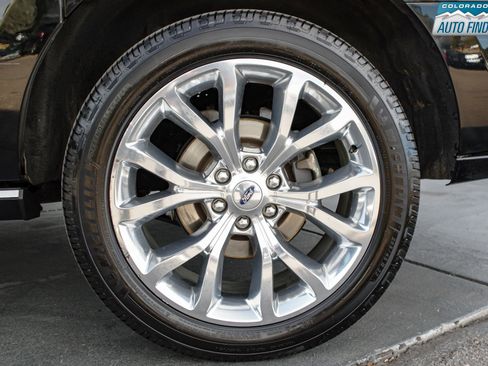 Used 2018 Ford Expedition Max Platinum image 29